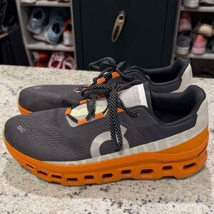 On Cloud CloudMonster